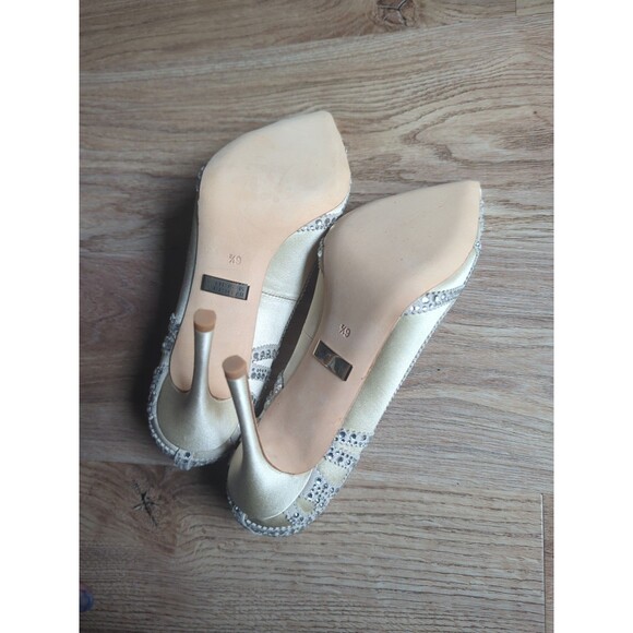 Badgley Mischka Rouge Crystal Embellished Heels Womens 6.5 - Picture 16 of 16